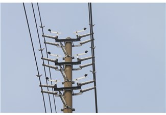 架空裸导线防雷防断线装置（瓷横担绝缘子）